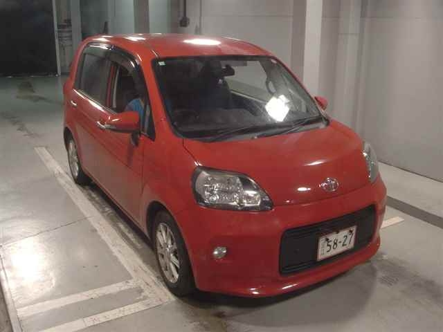 TOYOTA PORTE 2014