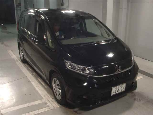 HONDA FREED 2023