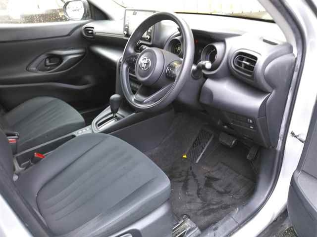 TOYOTA YARIS CROSS 2021