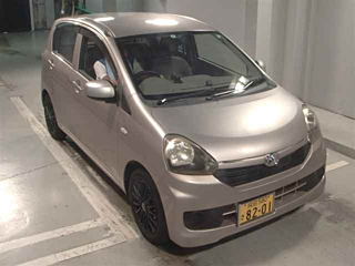 DAIHATSU MIRA E S 2013