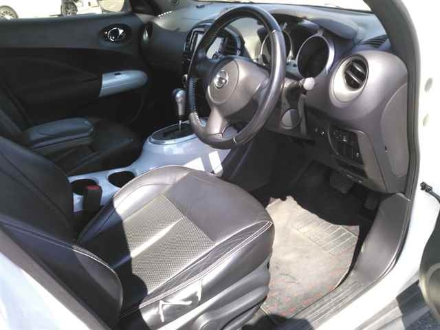 NISSAN JUKE 2013