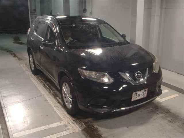 NISSAN X-TRAIL 2015