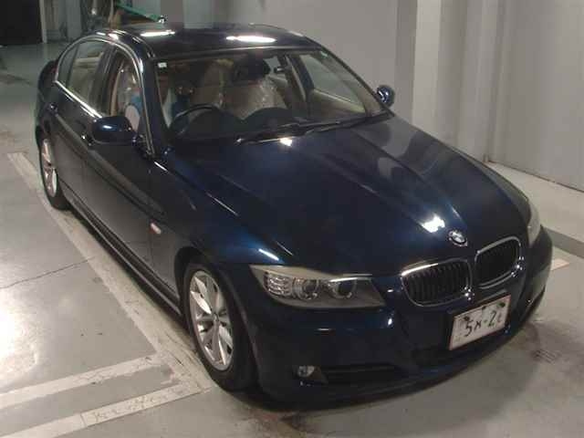 BMW 3 SERIES 2010