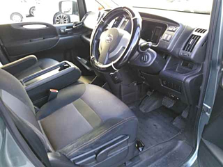 NISSAN SERENA 2009