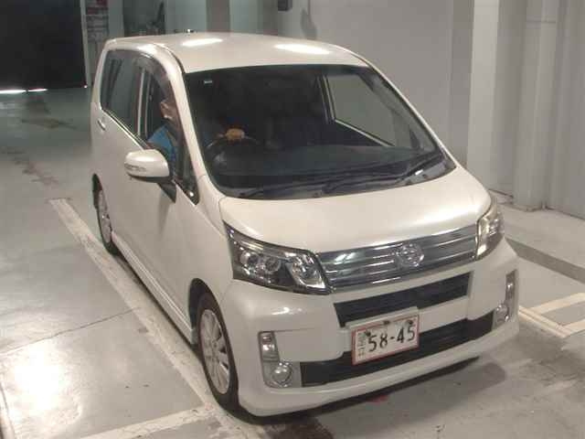 DAIHATSU MOVE 2013