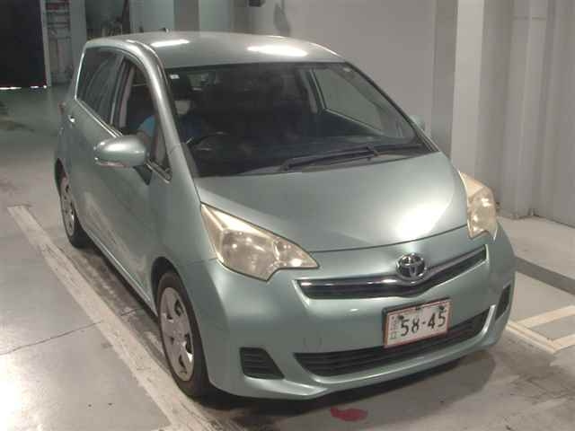 TOYOTA RACTIS 2013