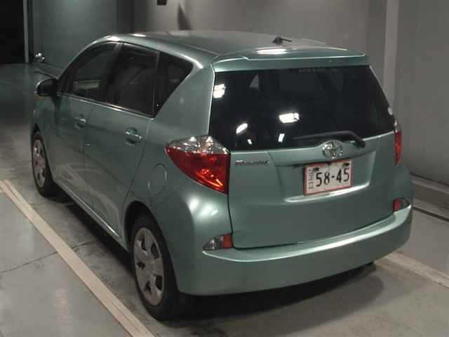 TOYOTA RACTIS 2013