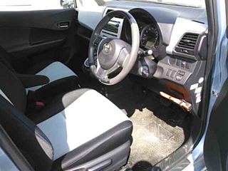 TOYOTA RACTIS 2011