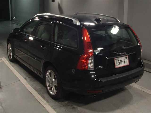VOLVO V50 2008