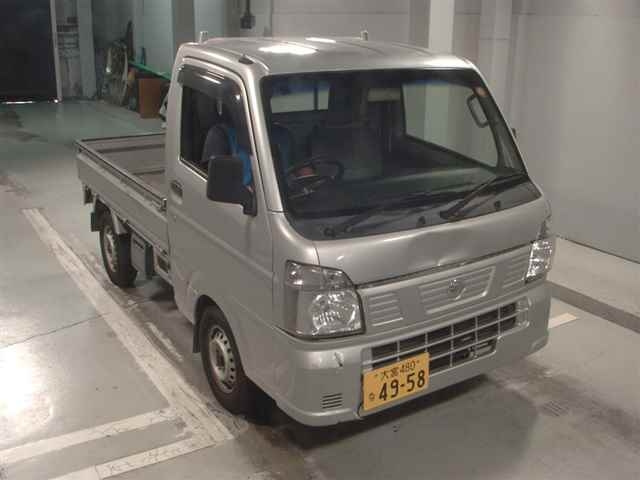 NISSAN CLIPPER TRUCK 2014