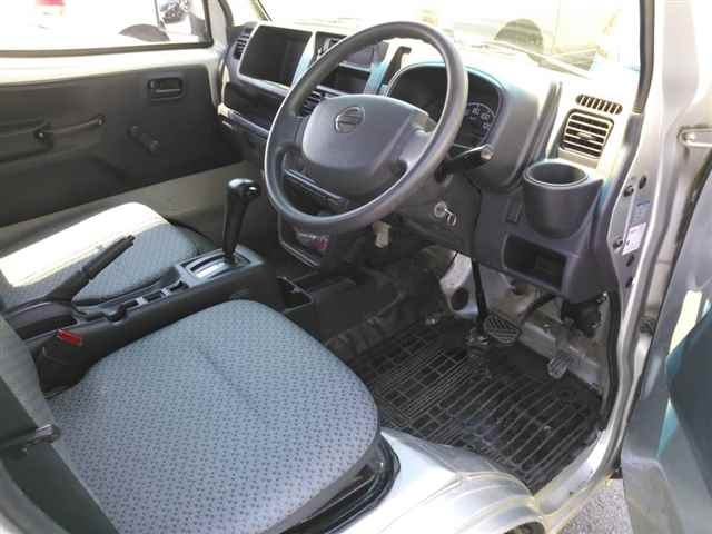 NISSAN CLIPPER TRUCK 2014