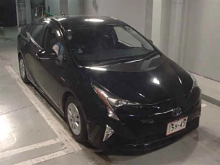 TOYOTA PRIUS 2018