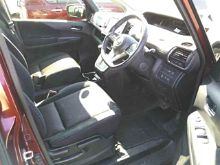 NISSAN SERENA 2017