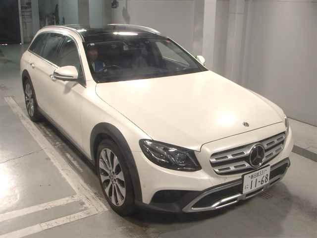 MERCEDES BENZ E CLASS WAGON 2019