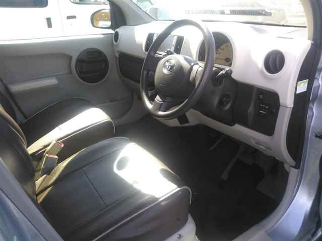 TOYOTA PASSO 2010