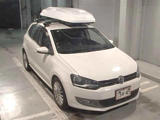 VOLKSWAGEN POLO 2013