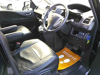 NISSAN SERENA 2013