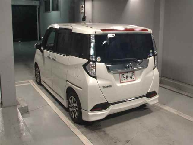 TOYOTA TANK 2019