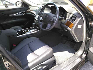 NISSAN FUGA 2020