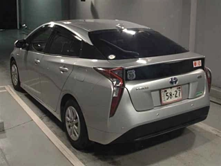 TOYOTA PRIUS 2018