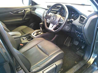 NISSAN X-TRAIL 2018