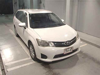 TOYOTA COROLLA FIELDER 2013