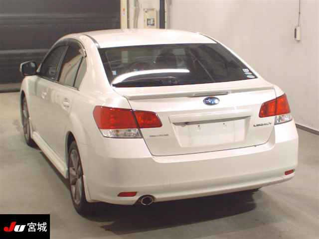 SUBARU LEGACY B4 2014