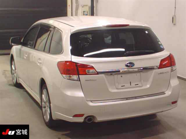 SUBARU LEGACY 2010