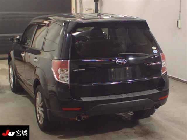 SUBARU FORESTER 2011