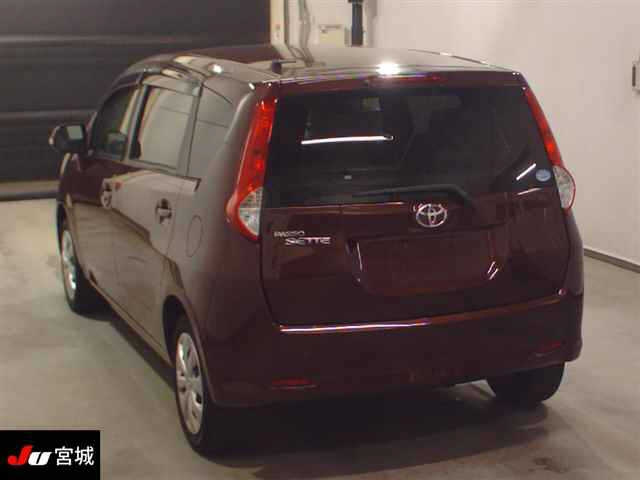 TOYOTA PASSO SETTE 2010