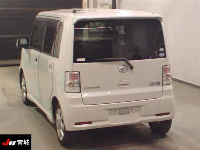 DAIHATSU MOVE CONTE 2010