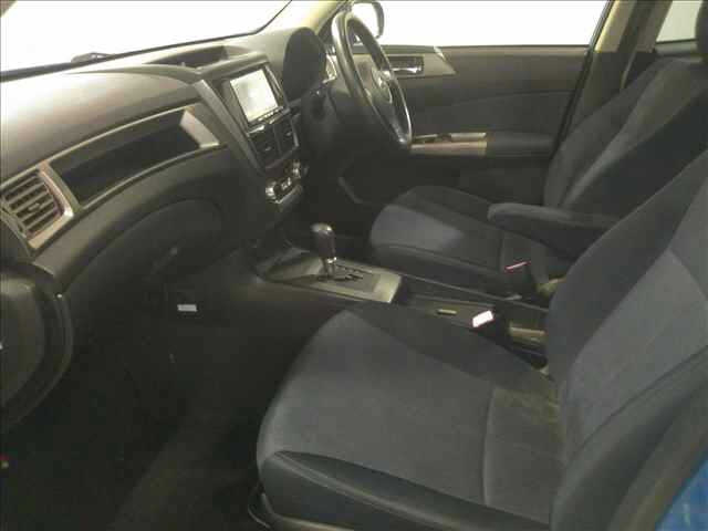 SUBARU EXIGA 2009
