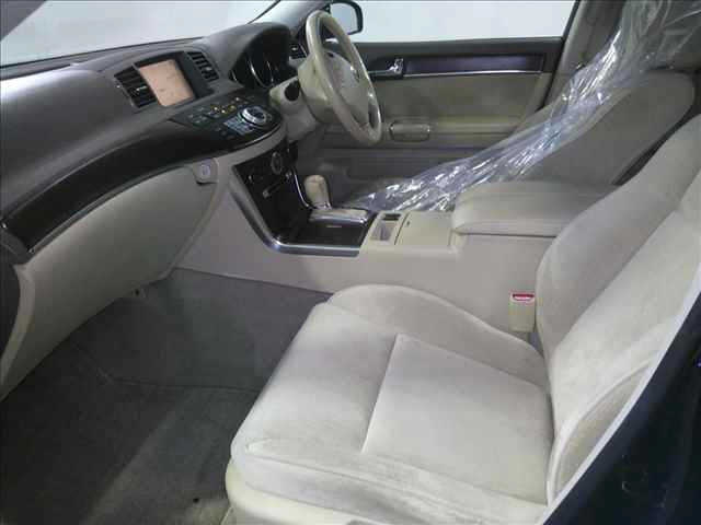 NISSAN FUGA 2008