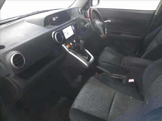 TOYOTA COROLLA RUMION 2010