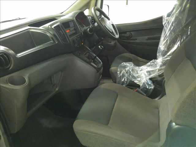 NISSAN NV200 2014