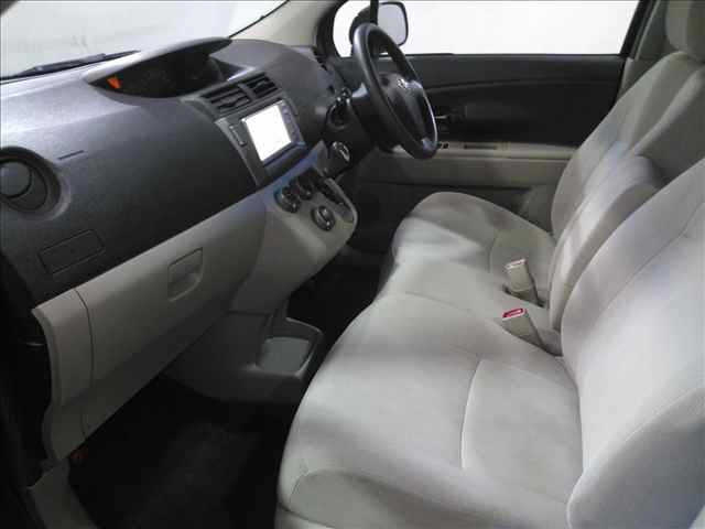 TOYOTA PASSO SETTE 2010