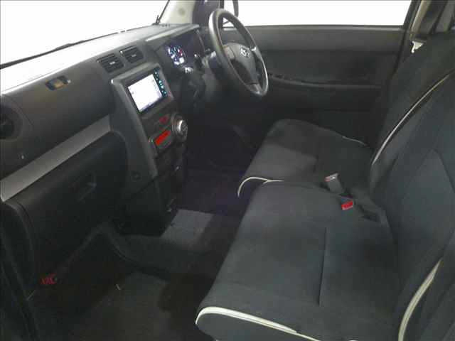 DAIHATSU MOVE CONTE 2015
