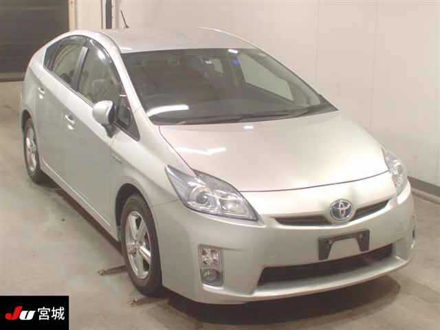 TOYOTA PRIUS 2010