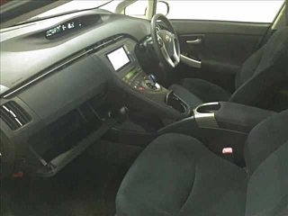 TOYOTA PRIUS 2012