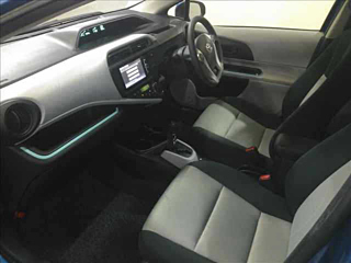 TOYOTA AQUA 2012