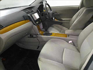 TOYOTA PREMIO 2009