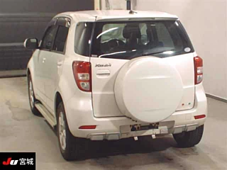 TOYOTA RUSH 2008
