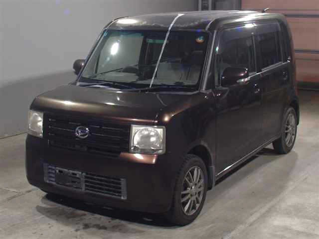 DAIHATSU MOVE CONTE 2011