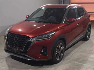 NISSAN KIX 2020