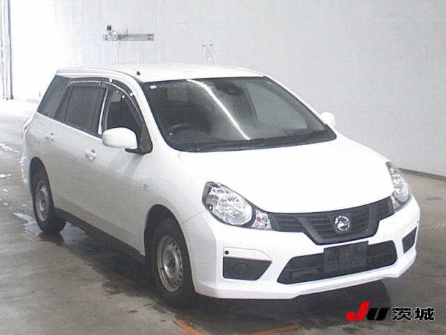 NISSAN AD 2020