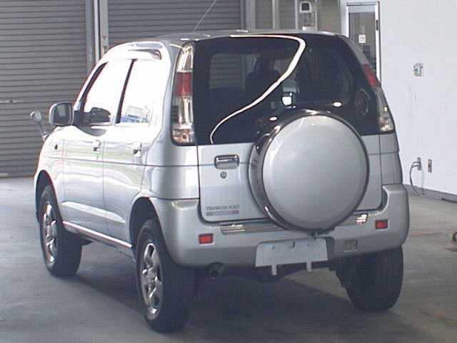 DAIHATSU TERIOS KID 2010