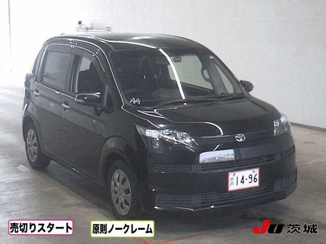 TOYOTA SPADE 2013