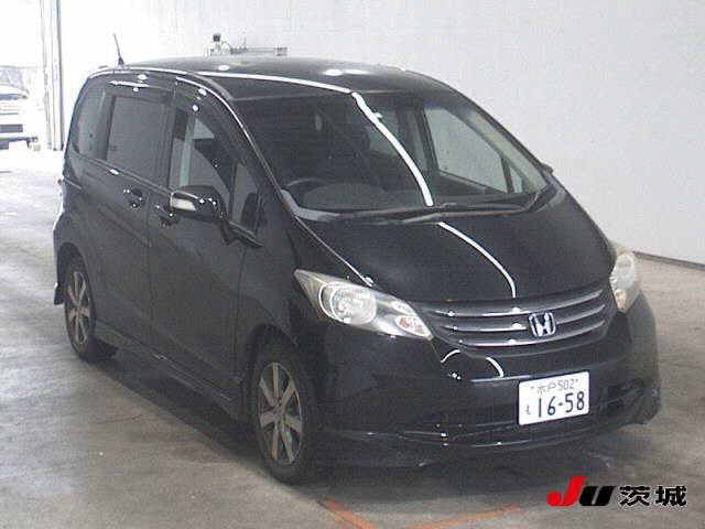 HONDA FREED 2010