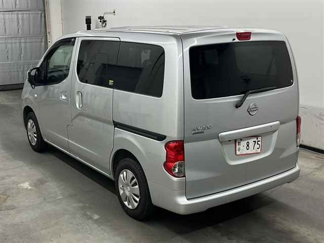 NISSAN NV200 2022