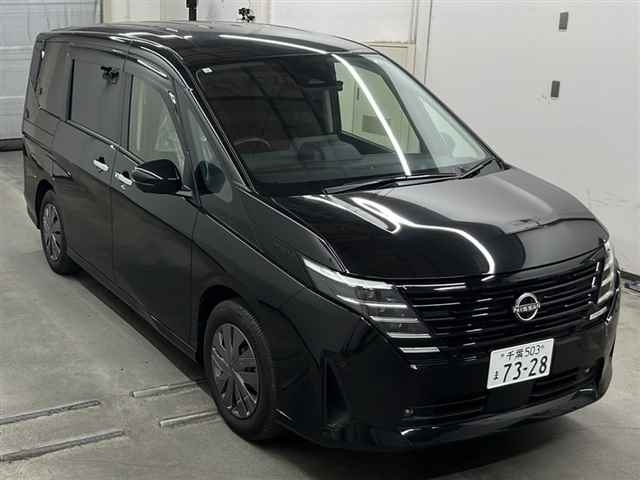 NISSAN SERENA 2023